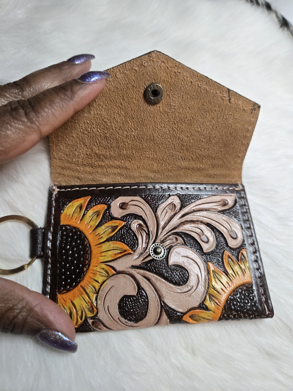 Genuine Leather Handtooled Sunflower Keychain Wallet NWOT - Picture 3 of 4